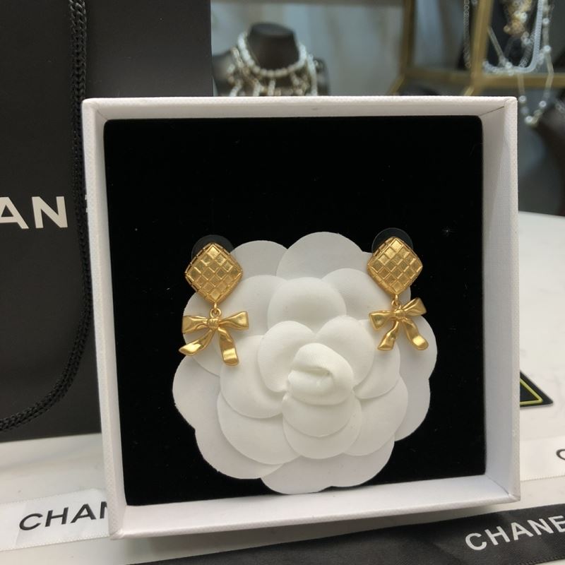 Ch**el earrings